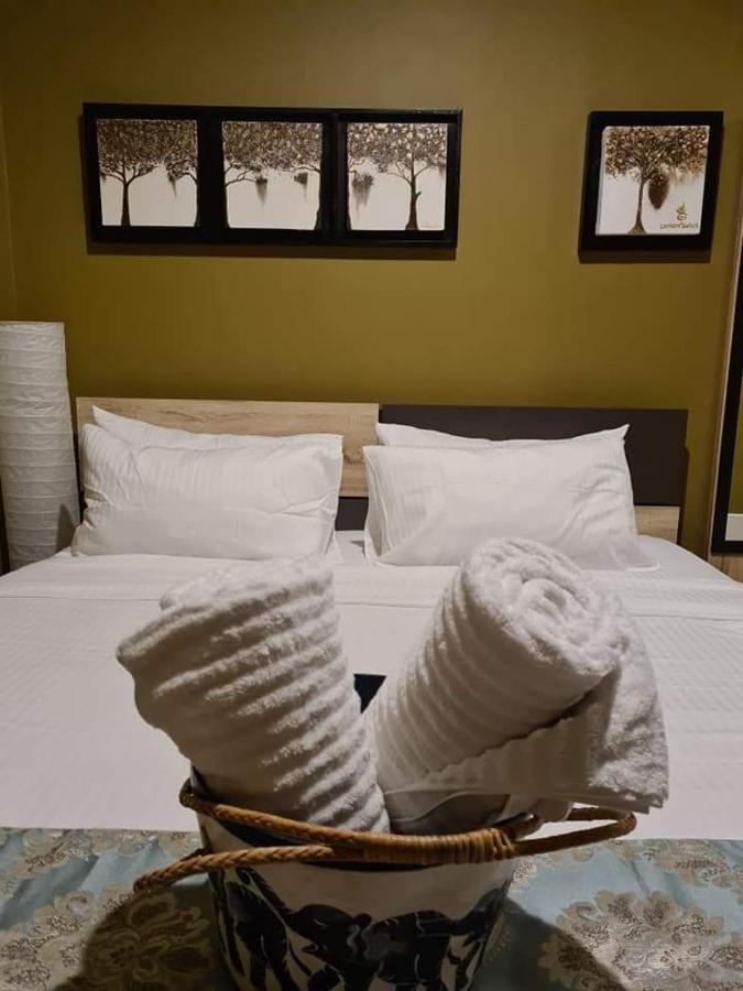 The Lantern Suites Ban Song Hong Eksteriør billede