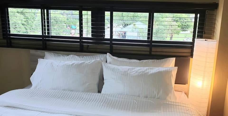 The Lantern Suites Ban Song Hong Eksteriør billede